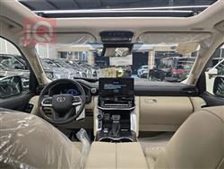 تۆیۆتا لاند کروزەر